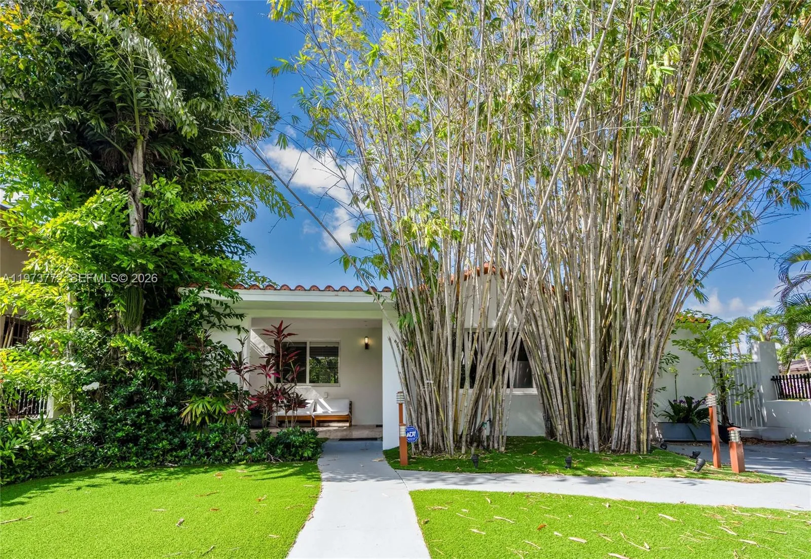 1360 Sw 16th St, Miami, Florida 33145, Miami, Florida 33145, 3 Bedrooms Bedrooms, ,1 BathroomBathrooms,Residential,For Sale,1360 Sw 16th St, Miami, Florida 33145,A11973772