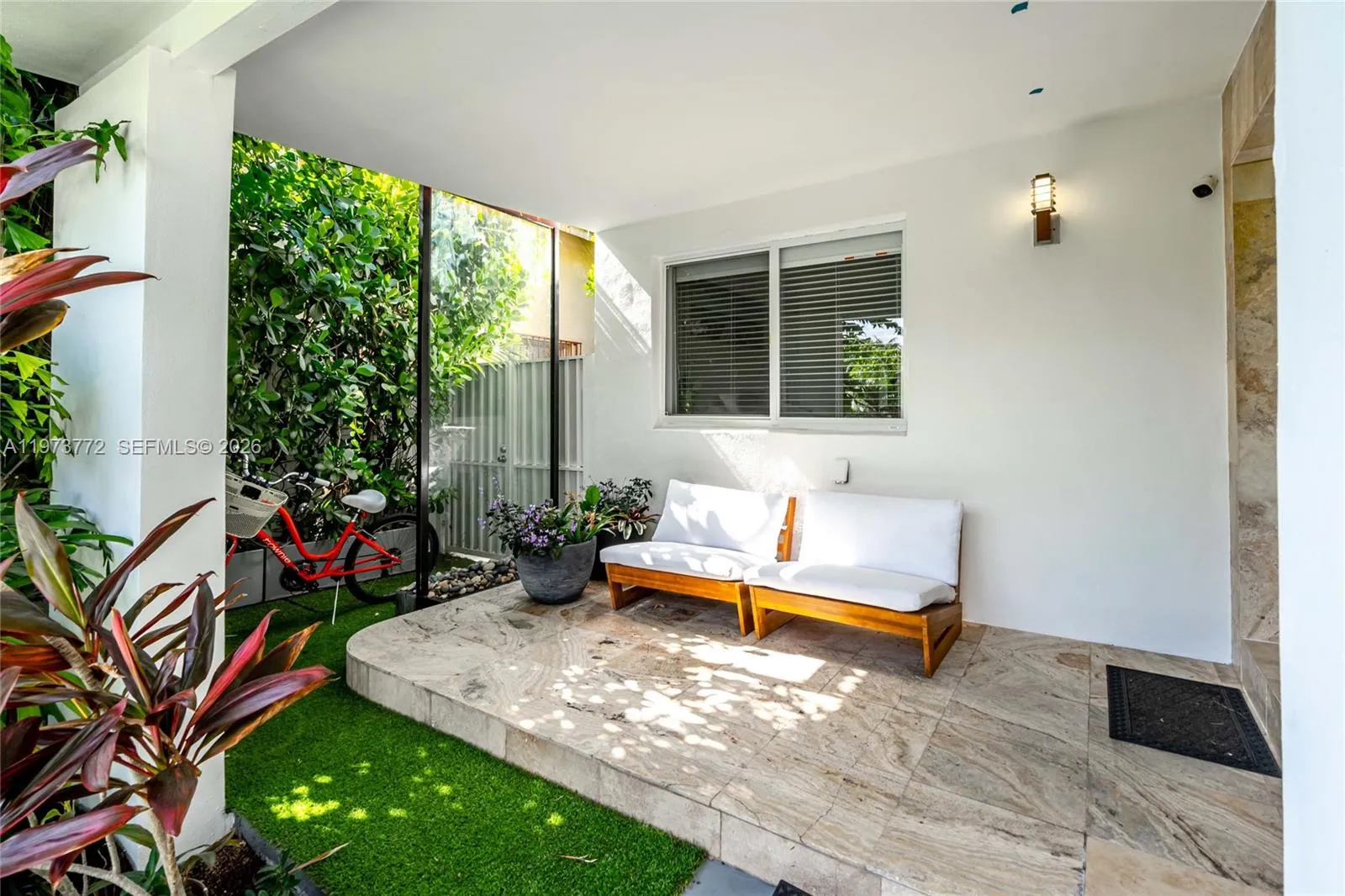 1360 Sw 16th St, Miami, Florida 33145, Miami, Florida 33145, 3 Bedrooms Bedrooms, ,1 BathroomBathrooms,Residential,For Sale,1360 Sw 16th St, Miami, Florida 33145,A11973772