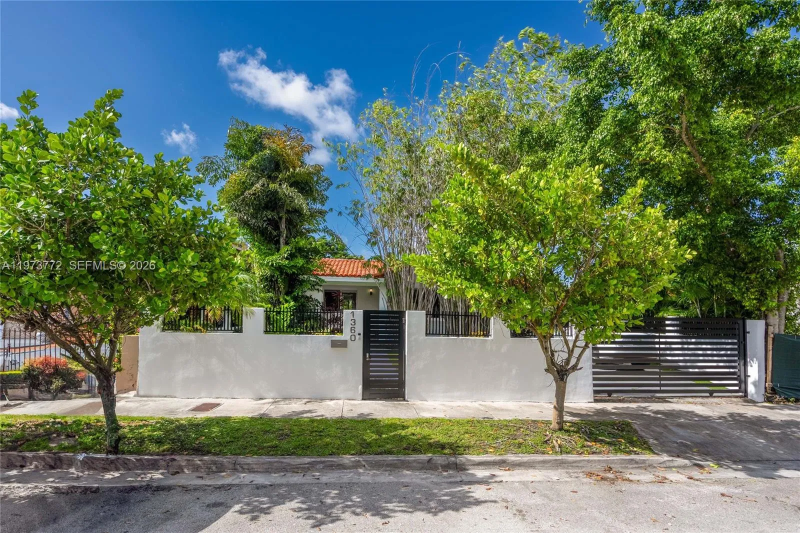 1360 Sw 16th St, Miami, Florida 33145, Miami, Florida 33145, 3 Bedrooms Bedrooms, ,1 BathroomBathrooms,Residential,For Sale,1360 Sw 16th St, Miami, Florida 33145,A11973772