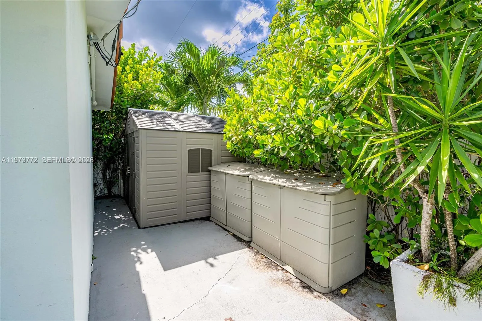 1360 Sw 16th St, Miami, Florida 33145, Miami, Florida 33145, 3 Bedrooms Bedrooms, ,1 BathroomBathrooms,Residential,For Sale,1360 Sw 16th St, Miami, Florida 33145,A11973772