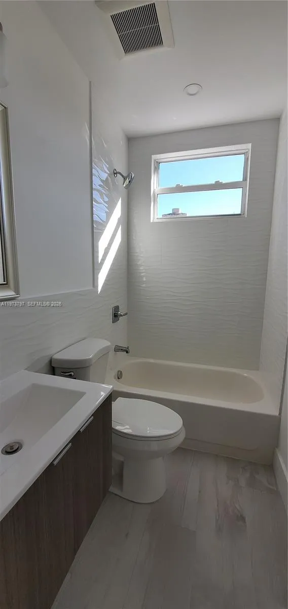 3787 Thomas Ave, Miami, Florida 33133, Miami, Florida 33133, 5 Bedrooms Bedrooms, ,4 BathroomsBathrooms,Residential Lease,For Rent,3787 Thomas Ave, Miami, Florida 33133,A11973797