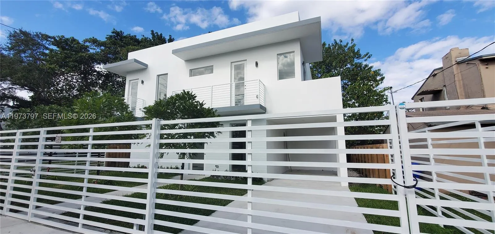 3787 Thomas Ave, Miami, Florida 33133, Miami, Florida 33133, 5 Bedrooms Bedrooms, ,4 BathroomsBathrooms,Residential Lease,For Rent,3787 Thomas Ave, Miami, Florida 33133,A11973797