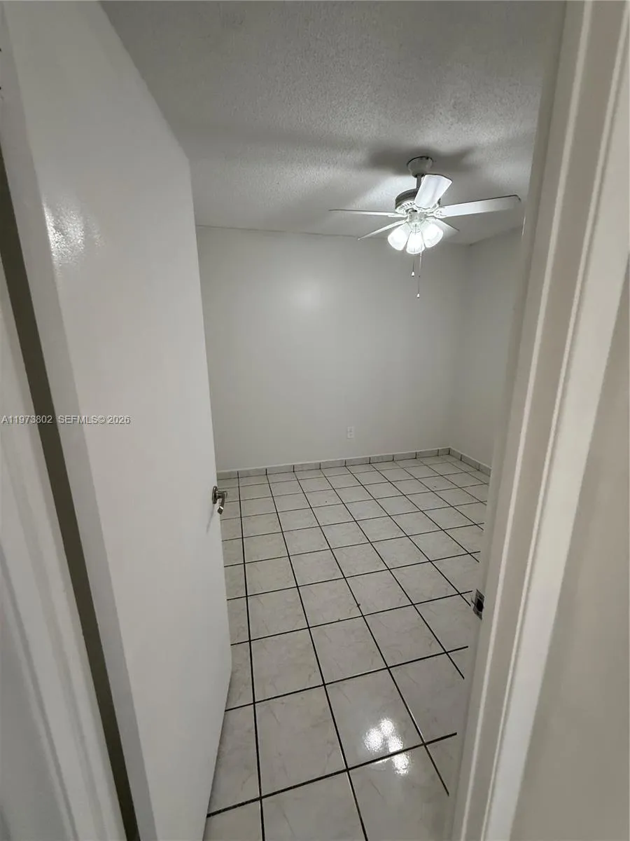 2540 W 67th Pl 202-28, Hialeah, Florida 33016, Hialeah, Florida 33016, 2 Bedrooms Bedrooms, ,2 BathroomsBathrooms,Residential,For Sale,2540 W 67th Pl 202-28, Hialeah, Florida 33016,A11973802