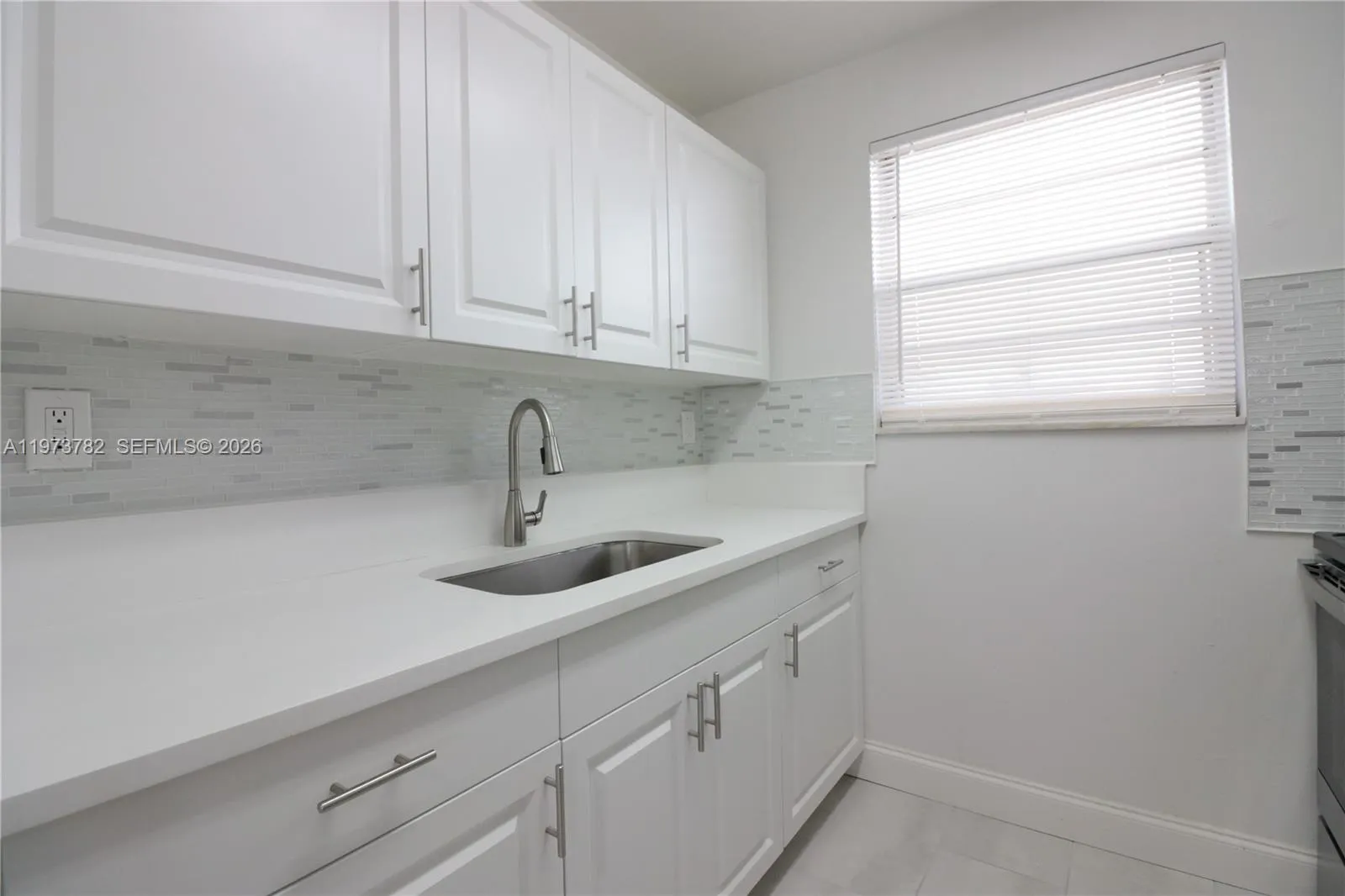400 Ne 1st St 207, Hallandale Beach, Florida 33009, Hallandale Beach, Florida 33009, 1 Bedroom Bedrooms, ,1 BathroomBathrooms,Residential Lease,For Rent,400 Ne 1st St 207, Hallandale Beach, Florida 33009,A11973782