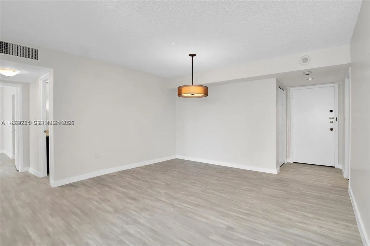 145 Se 25th Rd 602, Miami, Florida 33129, Miami, Florida 33129, 2 Bedrooms Bedrooms, ,2 BathroomsBathrooms,Residential,For Sale,145 Se 25th Rd 602, Miami, Florida 33129,A11969264