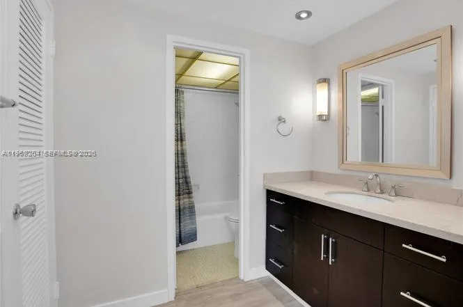 145 Se 25th Rd 602, Miami, Florida 33129, Miami, Florida 33129, 2 Bedrooms Bedrooms, ,2 BathroomsBathrooms,Residential,For Sale,145 Se 25th Rd 602, Miami, Florida 33129,A11969264