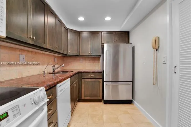 145 Se 25th Rd 602, Miami, Florida 33129, Miami, Florida 33129, 2 Bedrooms Bedrooms, ,2 BathroomsBathrooms,Residential,For Sale,145 Se 25th Rd 602, Miami, Florida 33129,A11969264