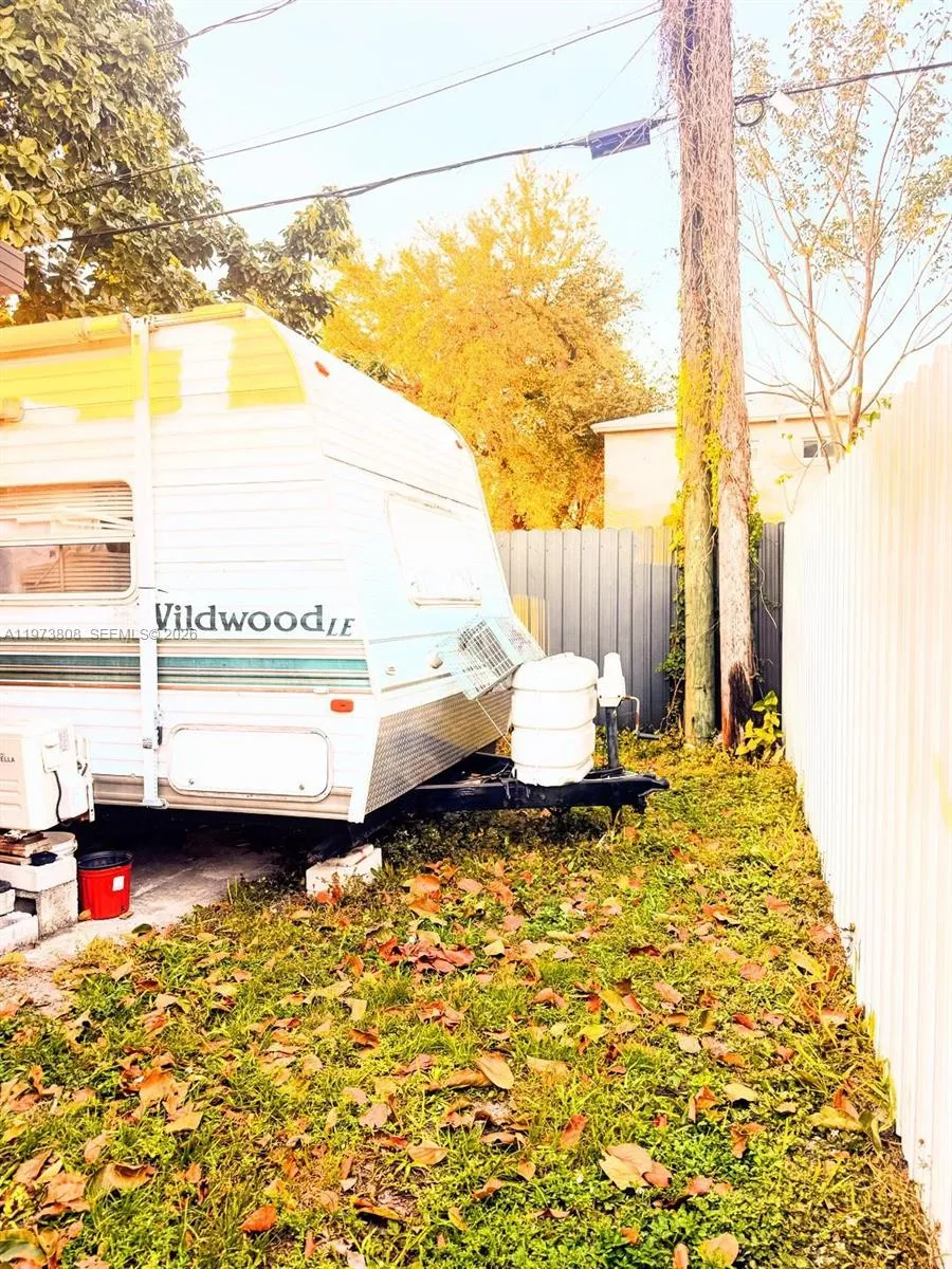 2281 Nw 81st Ter, Miami, Florida 33147, Miami, Florida 33147, 3 Bedrooms Bedrooms, ,3 BathroomsBathrooms,Residential,For Sale,2281 Nw 81st Ter, Miami, Florida 33147,A11973808