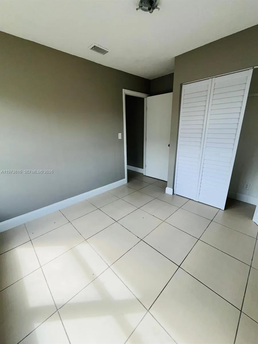 7701 Sw 10th Ct 3, North Lauderdale, Florida 33068, North Lauderdale, Florida 33068, 3 Bedrooms Bedrooms, ,2 BathroomsBathrooms,Residential Lease,For Rent,7701 Sw 10th Ct 3, North Lauderdale, Florida 33068,A11973816