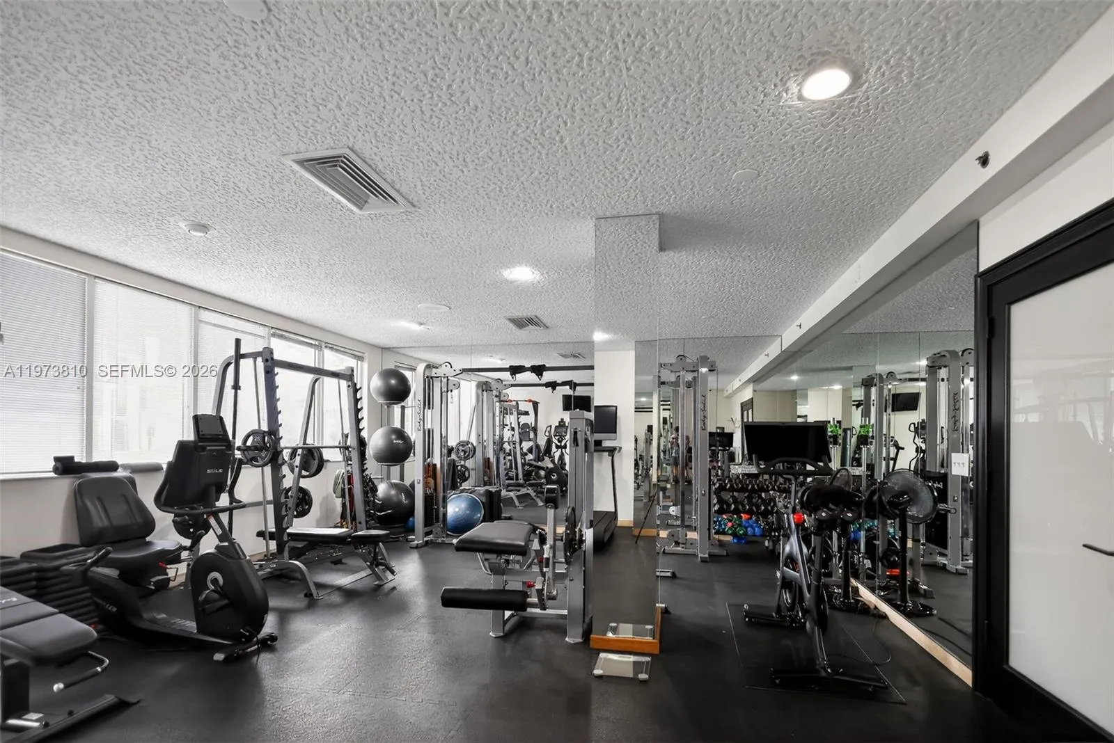 3000 Holiday Dr 1505, Fort Lauderdale, Florida 333, Fort Lauderdale, Florida 33316, 2 Bedrooms Bedrooms, ,2 BathroomsBathrooms,Residential,For Sale,3000 Holiday Dr 1505, Fort Lauderdale, Florida 333,A11973810