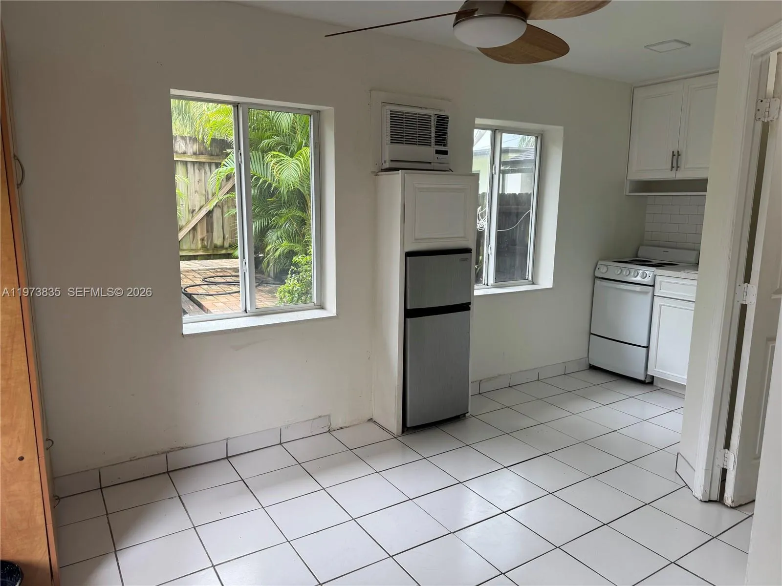 Hollywood, Florida 33020, ,1 BathroomBathrooms,Residential Lease,For Rent,A11973835 Hollywood, Florida 33020, ,1 BathroomBathrooms,Residential Lease,For Rent,A11973835