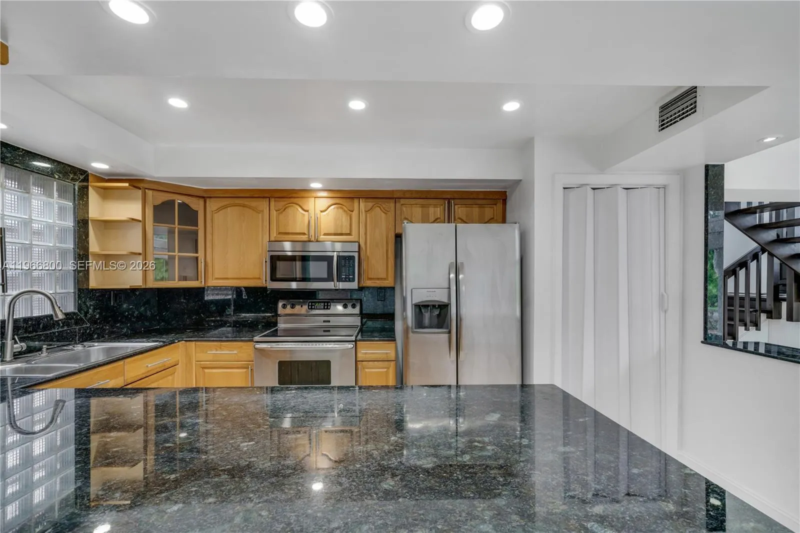 6500 Sw 54th Ln, South Miami, Florida 33155, South Miami, Florida 33155, 3 Bedrooms Bedrooms, ,3 BathroomsBathrooms,Residential Lease,For Rent,6500 Sw 54th Ln, South Miami, Florida 33155,A11966800