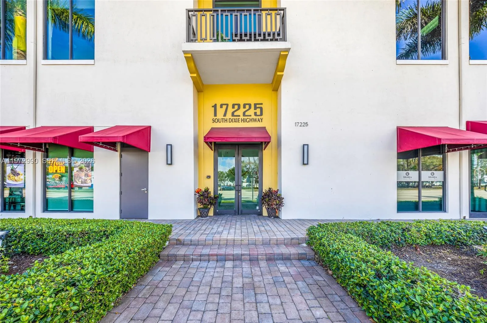 17225 S Dixie Hwy 102, Palmetto Bay, Florida 33157, Palmetto Bay, Florida 33157, ,Commercial Lease,For Rent,17225 S Dixie Hwy 102, Palmetto Bay, Florida 33157,A11972990