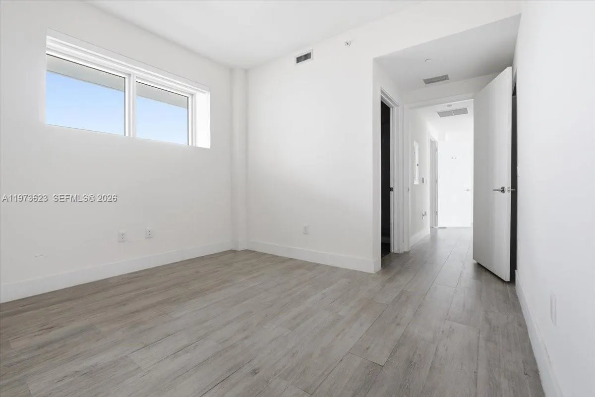 2900 Ne 7th Ave 3004, Miami, Florida 33137, Miami, Florida 33137, 2 Bedrooms Bedrooms, ,2 BathroomsBathrooms,Residential,For Sale,2900 Ne 7th Ave 3004, Miami, Florida 33137,A11973623