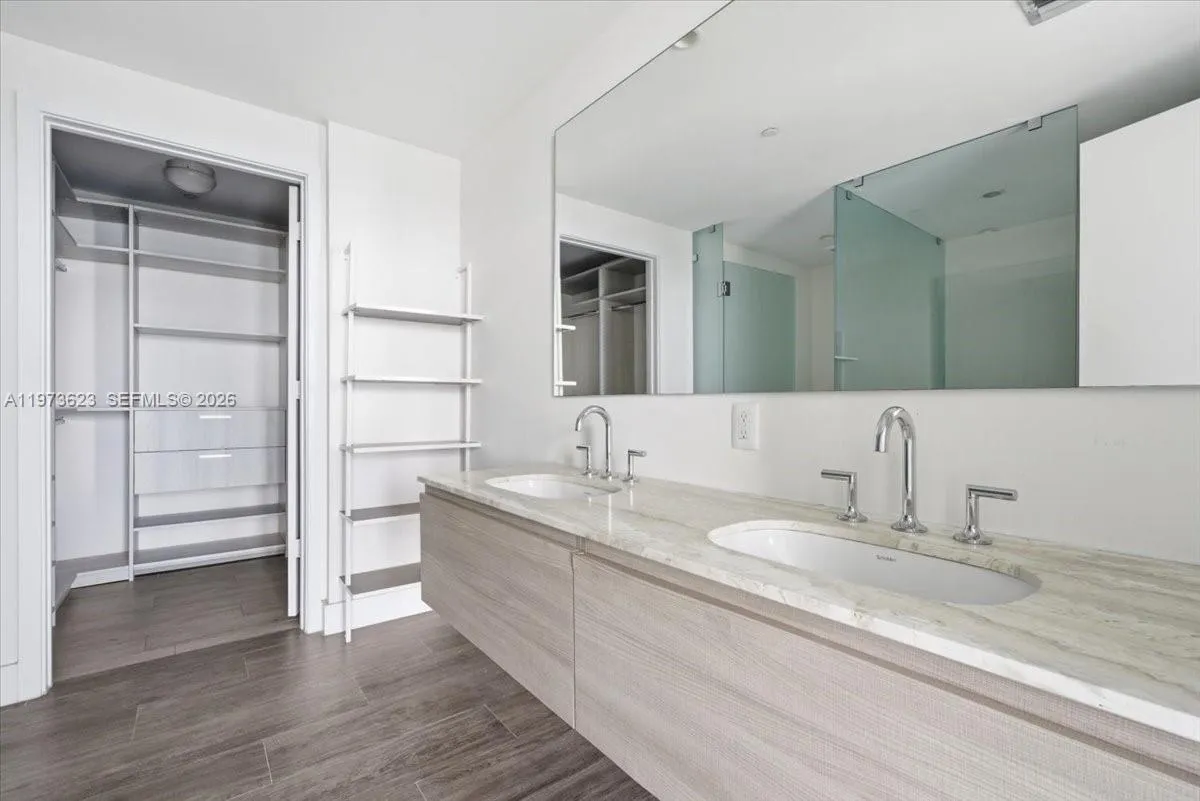 2900 Ne 7th Ave 3004, Miami, Florida 33137, Miami, Florida 33137, 2 Bedrooms Bedrooms, ,2 BathroomsBathrooms,Residential,For Sale,2900 Ne 7th Ave 3004, Miami, Florida 33137,A11973623