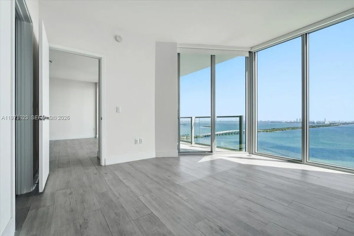 2900 Ne 7th Ave 3004, Miami, Florida 33137, Miami, Florida 33137, 2 Bedrooms Bedrooms, ,2 BathroomsBathrooms,Residential,For Sale,2900 Ne 7th Ave 3004, Miami, Florida 33137,A11973623