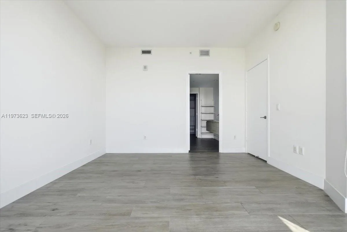 2900 Ne 7th Ave 3004, Miami, Florida 33137, Miami, Florida 33137, 2 Bedrooms Bedrooms, ,2 BathroomsBathrooms,Residential,For Sale,2900 Ne 7th Ave 3004, Miami, Florida 33137,A11973623