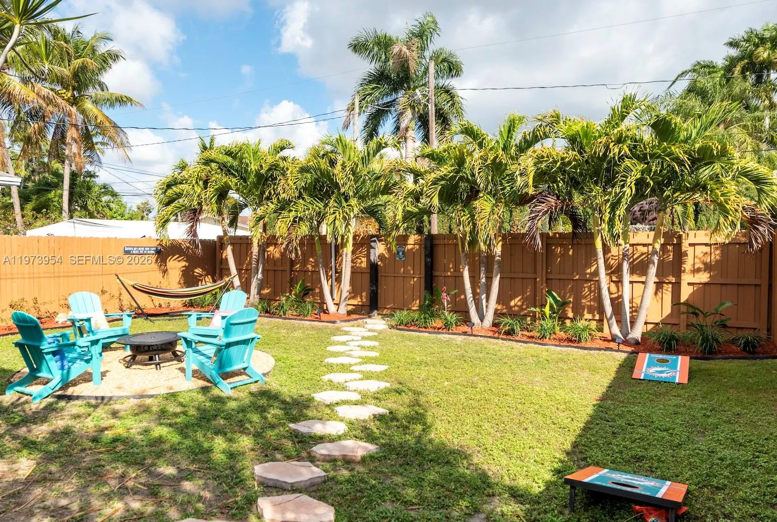 1625 Fletcher St 1, Hollywood, Florida 33020, Hollywood, Florida 33020, 1 Bedroom Bedrooms, ,1 BathroomBathrooms,Residential Lease,For Rent,1625 Fletcher St 1, Hollywood, Florida 33020,A11973954