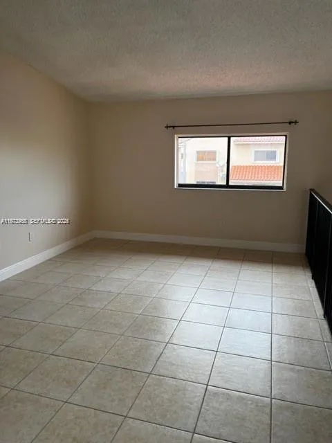 7735 W 29th Way 202, Hialeah, Florida 33018, Hialeah, Florida 33018, 2 Bedrooms Bedrooms, ,2 BathroomsBathrooms,Residential Lease,For Rent,7735 W 29th Way 202, Hialeah, Florida 33018,A11973956