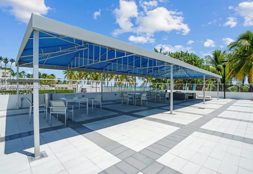 5001 Collins Ave 1k, Miami Beach, Florida 33140, Miami Beach, Florida 33140, 1 Bedroom Bedrooms, ,1 BathroomBathrooms,Residential Lease,For Rent,5001 Collins Ave 1k, Miami Beach, Florida 33140,A11966773