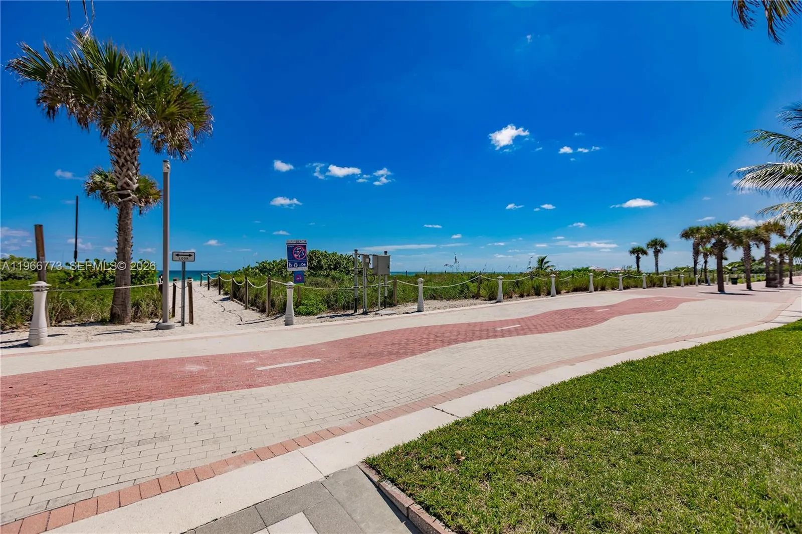 5001 Collins Ave 1k, Miami Beach, Florida 33140, Miami Beach, Florida 33140, 1 Bedroom Bedrooms, ,1 BathroomBathrooms,Residential Lease,For Rent,5001 Collins Ave 1k, Miami Beach, Florida 33140,A11966773