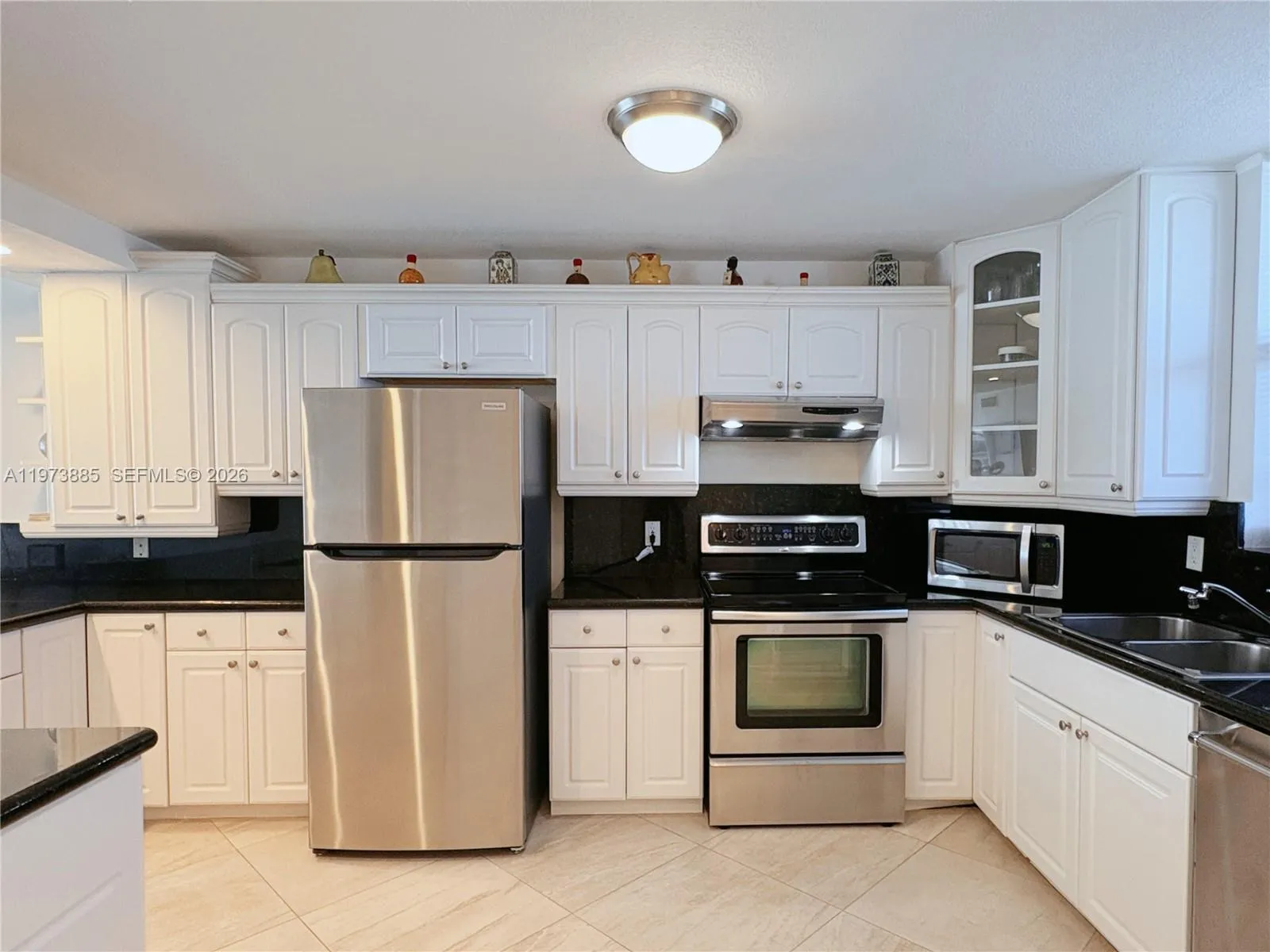 3100 Ne 49th St 1010, Fort Lauderdale, Florida 333, Fort Lauderdale, Florida 33308, 2 Bedrooms Bedrooms, ,2 BathroomsBathrooms,Residential Lease,For Rent,3100 Ne 49th St 1010, Fort Lauderdale, Florida 333,A11973885