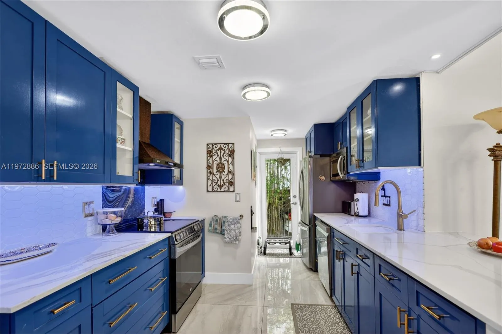 1524 Se 12th St 6, Fort Lauderdale, Florida 33316, Fort Lauderdale, Florida 33316, 2 Bedrooms Bedrooms, ,2 BathroomsBathrooms,Residential,For Sale,1524 Se 12th St 6, Fort Lauderdale, Florida 33316,A11972886