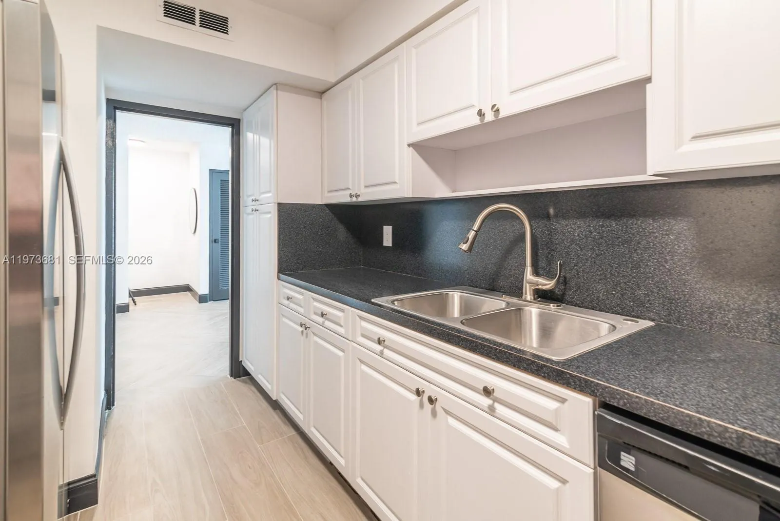 9225 Collins Ave 1010, Surfside, Florida 33154, Surfside, Florida 33154, 1 Bedroom Bedrooms, ,2 BathroomsBathrooms,Residential Lease,For Rent,9225 Collins Ave 1010, Surfside, Florida 33154,A11973681