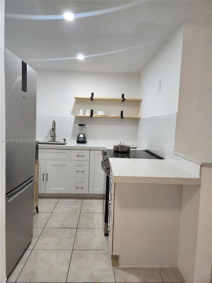 666 W 81st St 209, Hialeah, Florida 33014, Hialeah, Florida 33014, 1 Bedroom Bedrooms, ,1 BathroomBathrooms,Residential Lease,For Rent,666 W 81st St 209, Hialeah, Florida 33014,A11973974