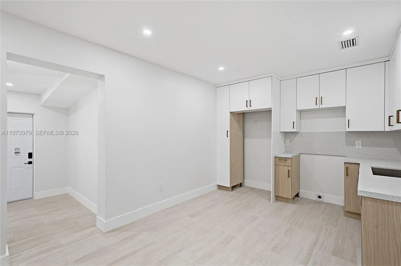 9007 Sw 38th St, Miami, Florida 33165, Miami, Florida 33165, ,Residential Income,For Sale,9007 Sw 38th St, Miami, Florida 33165,A11973979