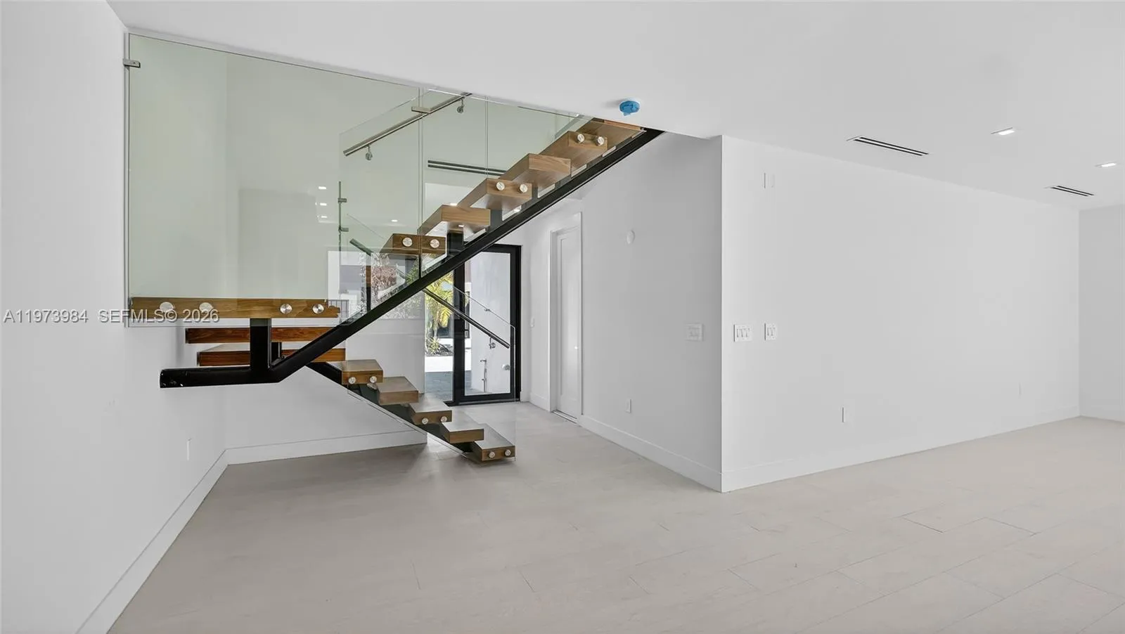 4652 Sw 32nd Ave B2, Dania Beach, Florida 33312, Dania Beach, Florida 33312, 3 Bedrooms Bedrooms, ,2 BathroomsBathrooms,Residential,For Sale,4652 Sw 32nd Ave B2, Dania Beach, Florida 33312,A11973984