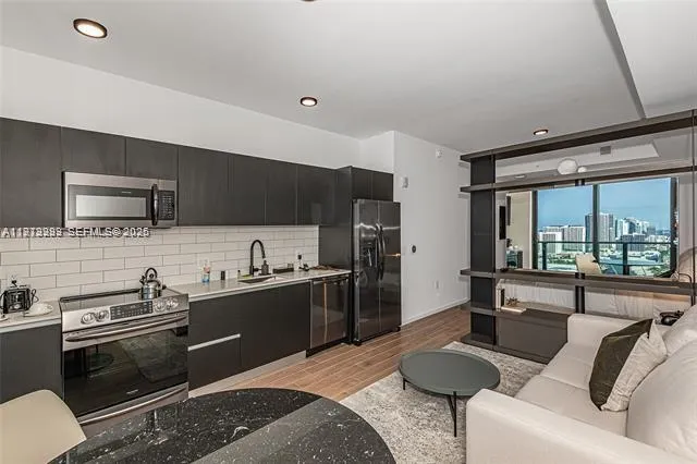 398 Ne 5th St 2802, Miami, Florida 33132, Miami, Florida 33132, ,1 BathroomBathrooms,Residential Lease,For Rent,398 Ne 5th St 2802, Miami, Florida 33132,A11973993