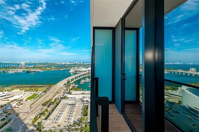 398 Ne 5th St 2802, Miami, Florida 33132, Miami, Florida 33132, ,1 BathroomBathrooms,Residential Lease,For Rent,398 Ne 5th St 2802, Miami, Florida 33132,A11973993