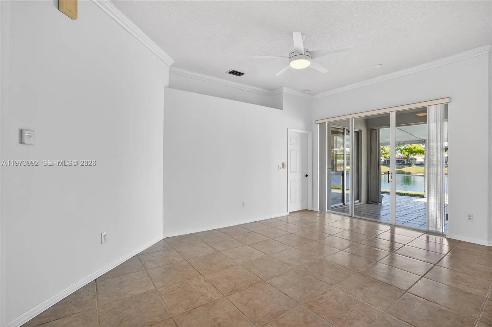 2385 Se 7th Pl, Homestead, Florida 33033, Homestead, Florida 33033, 4 Bedrooms Bedrooms, ,2 BathroomsBathrooms,Residential,For Sale,2385 Se 7th Pl, Homestead, Florida 33033,A11973992