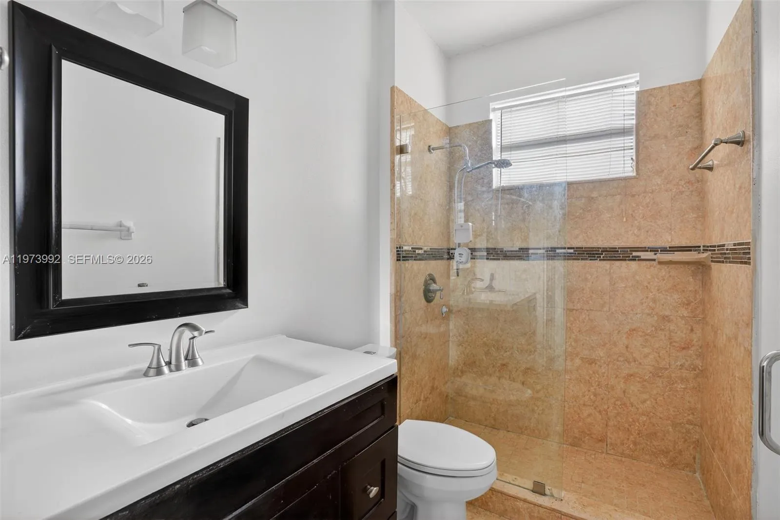 2385 Se 7th Pl, Homestead, Florida 33033, Homestead, Florida 33033, 4 Bedrooms Bedrooms, ,2 BathroomsBathrooms,Residential,For Sale,2385 Se 7th Pl, Homestead, Florida 33033,A11973992