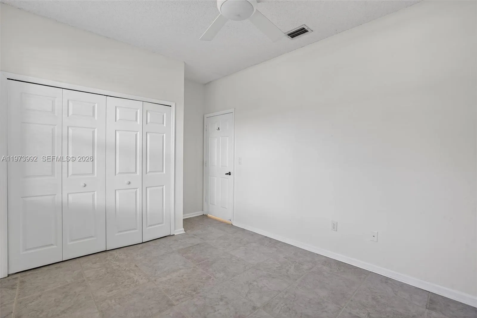 2385 Se 7th Pl, Homestead, Florida 33033, Homestead, Florida 33033, 4 Bedrooms Bedrooms, ,2 BathroomsBathrooms,Residential,For Sale,2385 Se 7th Pl, Homestead, Florida 33033,A11973992