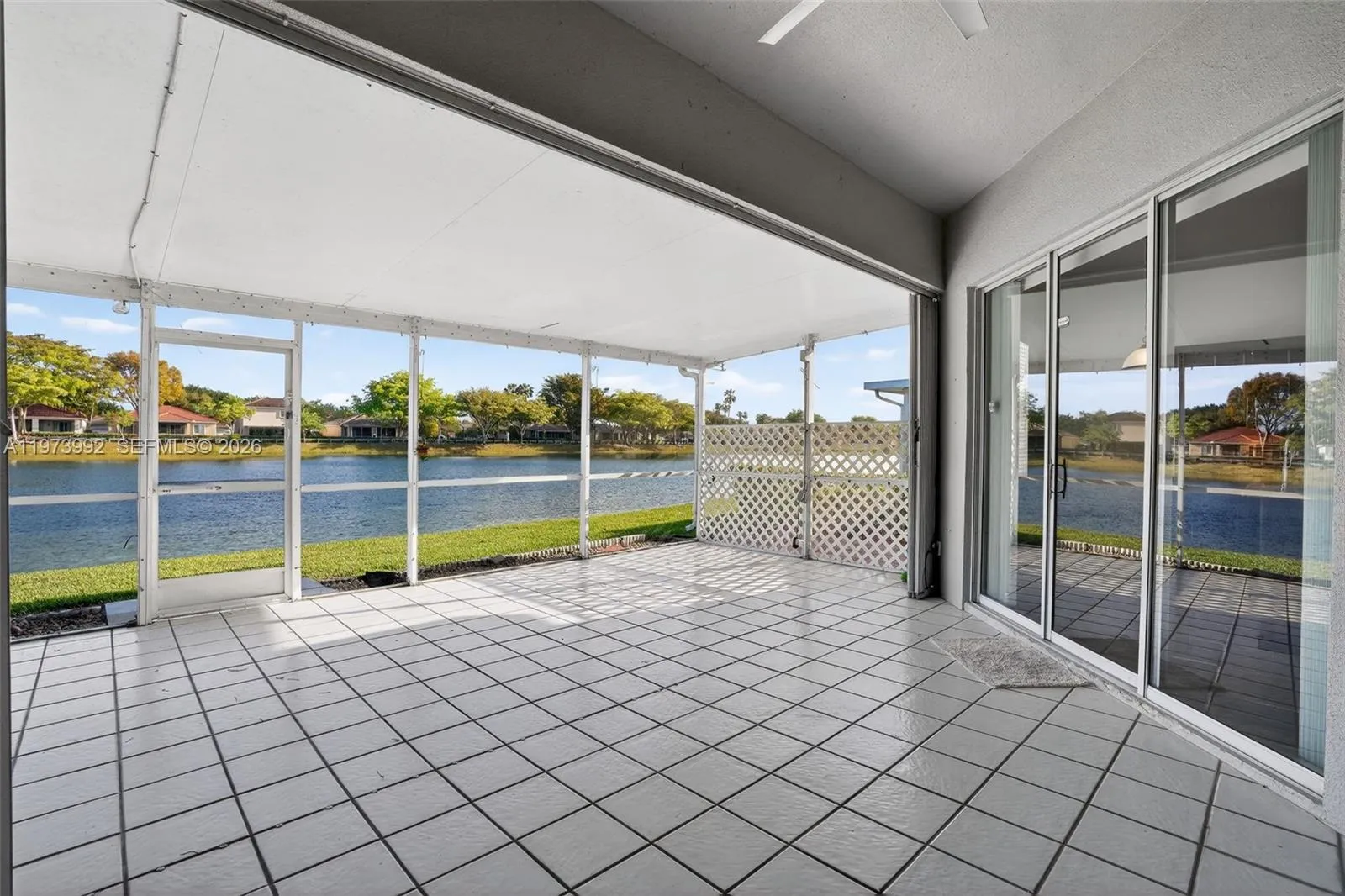 2385 Se 7th Pl, Homestead, Florida 33033, Homestead, Florida 33033, 4 Bedrooms Bedrooms, ,2 BathroomsBathrooms,Residential,For Sale,2385 Se 7th Pl, Homestead, Florida 33033,A11973992
