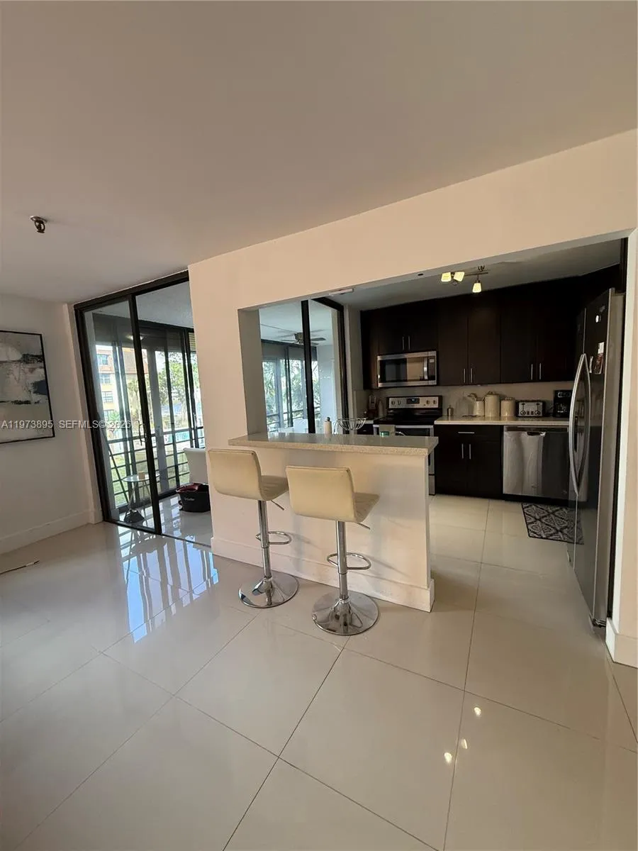 671 Ne 195th St 227-e, Miami, Florida 33179, Miami, Florida 33179, 2 Bedrooms Bedrooms, ,2 BathroomsBathrooms,Residential,For Sale,671 Ne 195th St 227-e, Miami, Florida 33179,A11973895