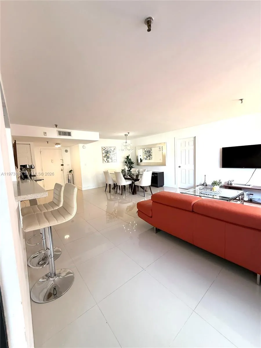 671 Ne 195th St 227-e, Miami, Florida 33179, Miami, Florida 33179, 2 Bedrooms Bedrooms, ,2 BathroomsBathrooms,Residential,For Sale,671 Ne 195th St 227-e, Miami, Florida 33179,A11973895