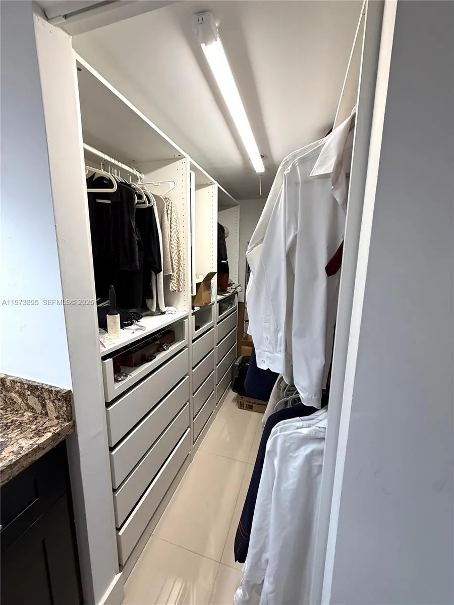 671 Ne 195th St 227-e, Miami, Florida 33179, Miami, Florida 33179, 2 Bedrooms Bedrooms, ,2 BathroomsBathrooms,Residential,For Sale,671 Ne 195th St 227-e, Miami, Florida 33179,A11973895