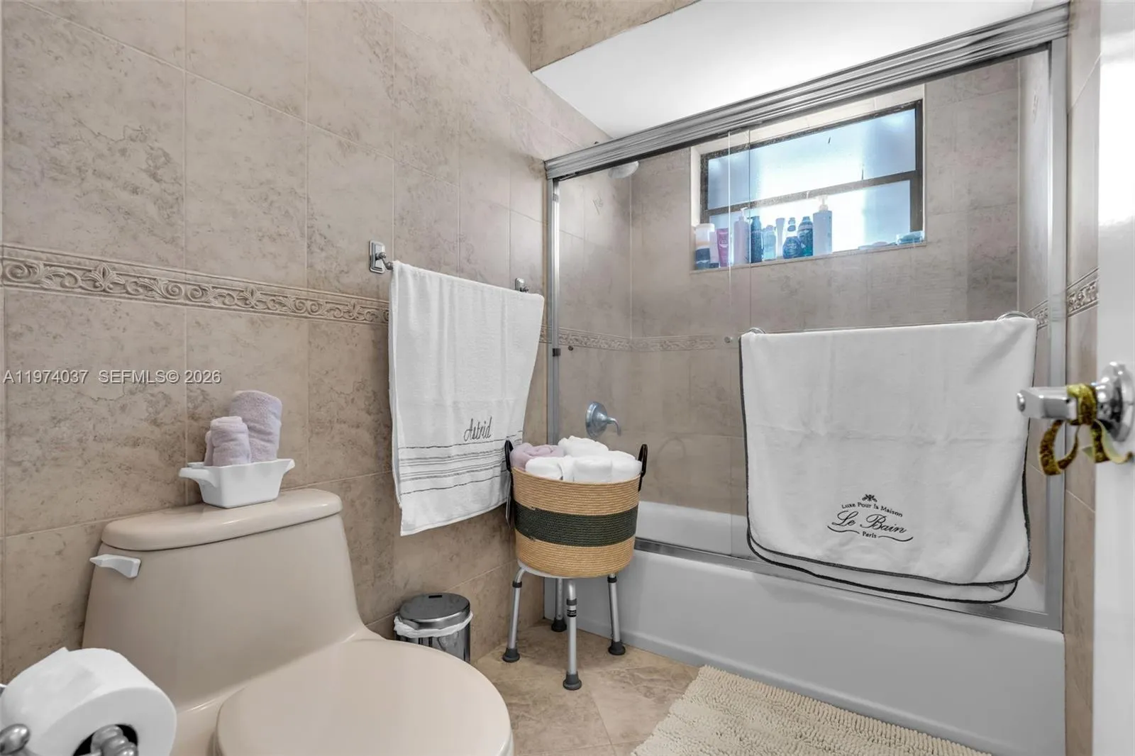 9911 Sw 136th Ct, Miami, Florida 33186, Miami, Florida 33186, 3 Bedrooms Bedrooms, ,3 BathroomsBathrooms,Residential,For Sale,9911 Sw 136th Ct, Miami, Florida 33186,A11974037