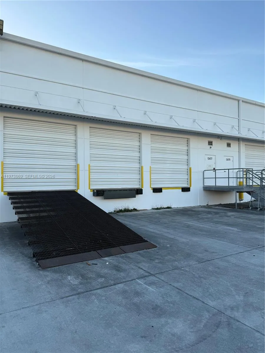 13477 Nw 19th Ln 21, Sweetwater, Florida 33182, Sweetwater, Florida 33182, ,Commercial Lease,For Rent,13477 Nw 19th Ln 21, Sweetwater, Florida 33182,A11973869
