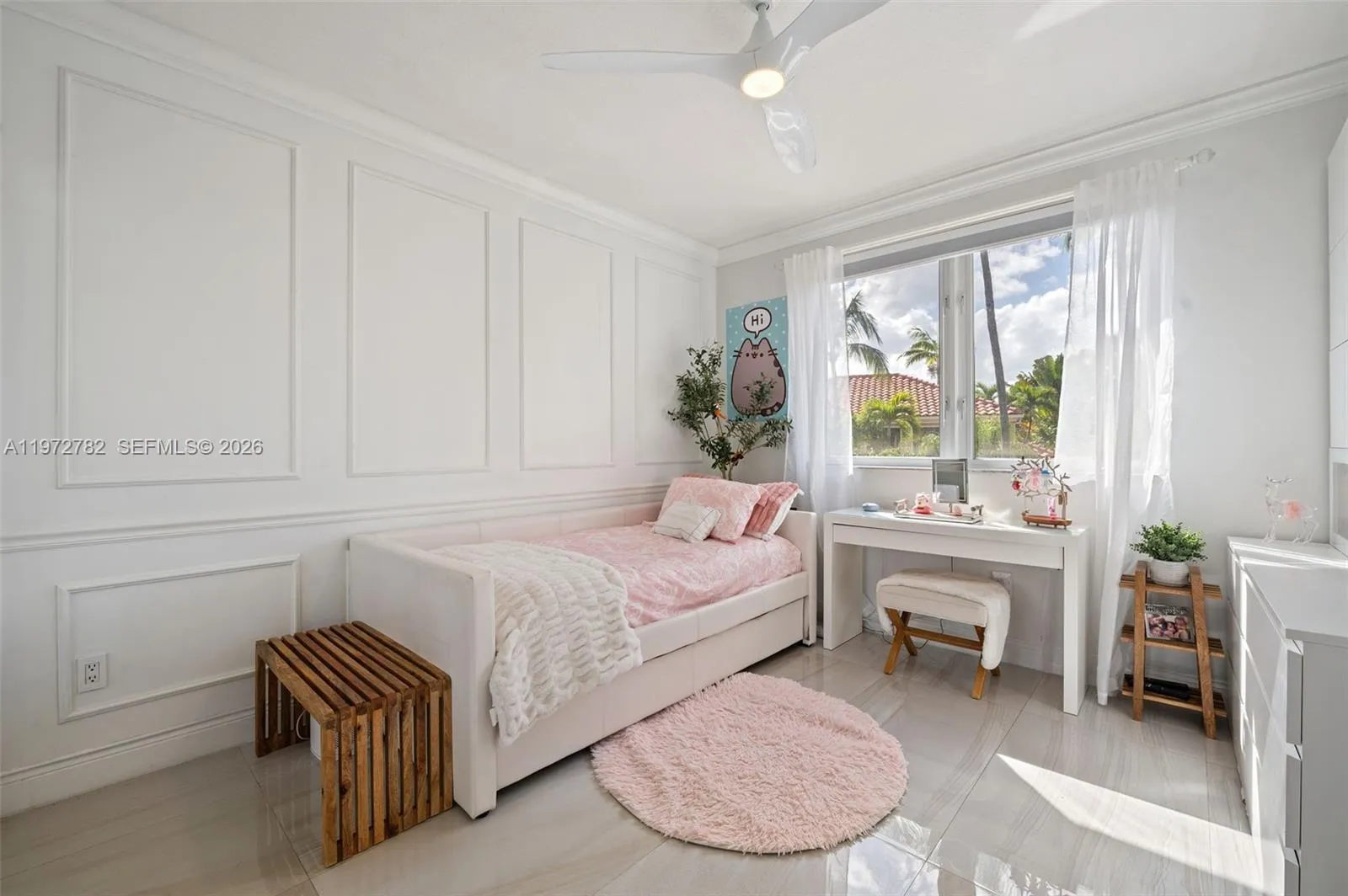 4th Bedroom & ensuite\r\nSecond Floor