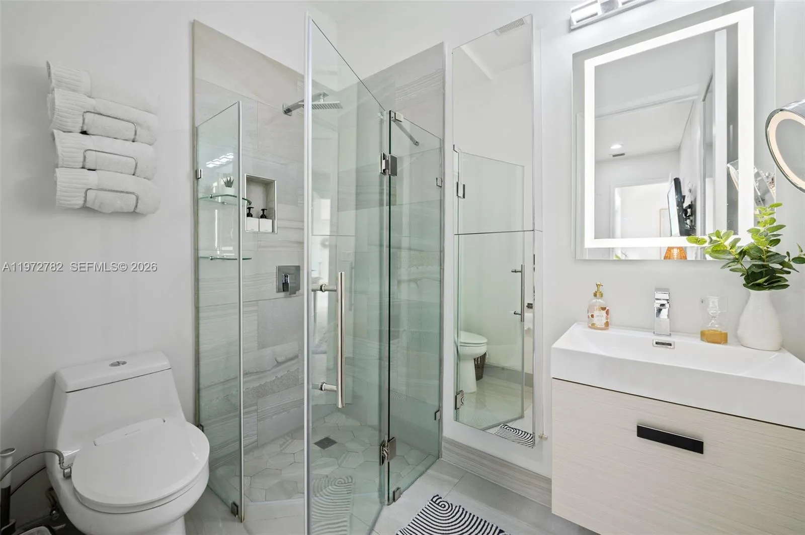 2nd Bathroom and Cabana \r\nFirst Floor