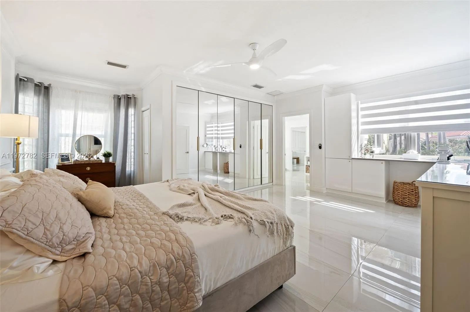 Master Bedroom\r\nSecond Floor