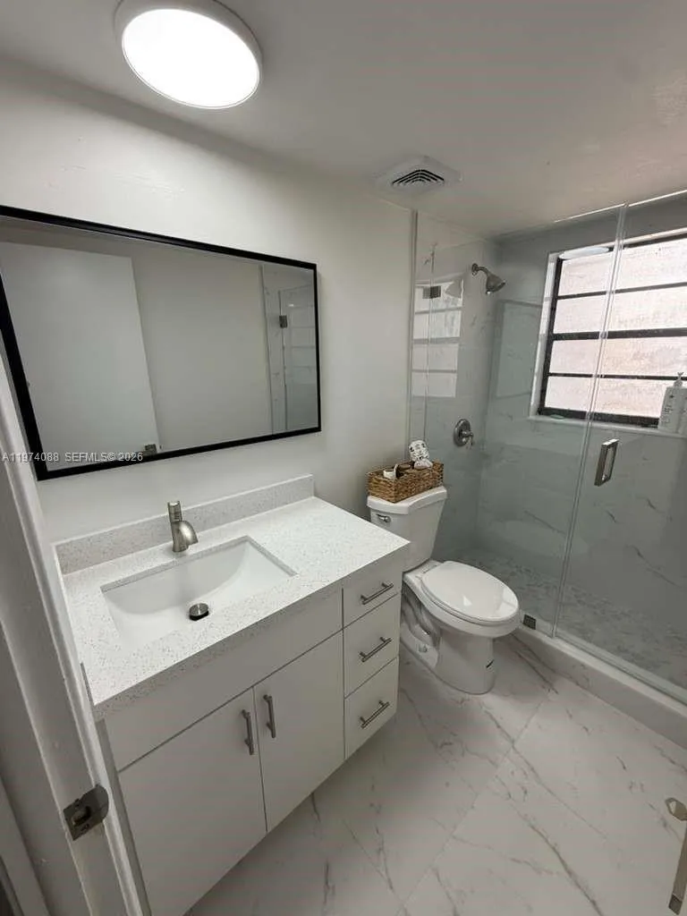 7727 Sw 86th St A1-303, Miami, Florida 33143, Miami, Florida 33143, 1 Bedroom Bedrooms, ,1 BathroomBathrooms,Residential Lease,For Rent,7727 Sw 86th St A1-303, Miami, Florida 33143,A11974088