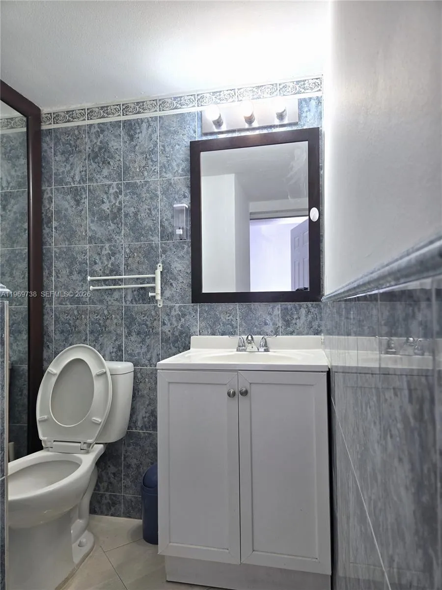 300 Nw 107th Ave 206, Miami, Florida 33172, Miami, Florida 33172, 3 Bedrooms Bedrooms, ,1 BathroomBathrooms,Residential Lease,For Rent,300 Nw 107th Ave 206, Miami, Florida 33172,A11969738