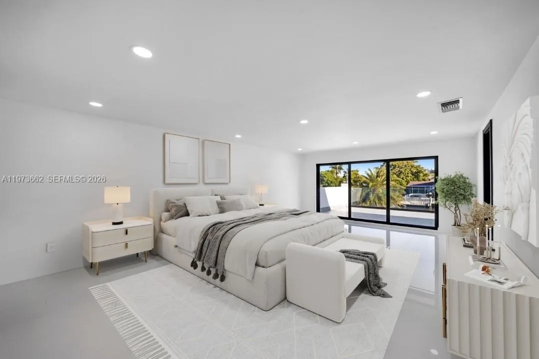 406 Holiday Dr, Hallandale Beach, Florida 33009, Hallandale Beach, Florida 33009, 5 Bedrooms Bedrooms, ,4 BathroomsBathrooms,Residential,For Sale,406 Holiday Dr, Hallandale Beach, Florida 33009,A11973662