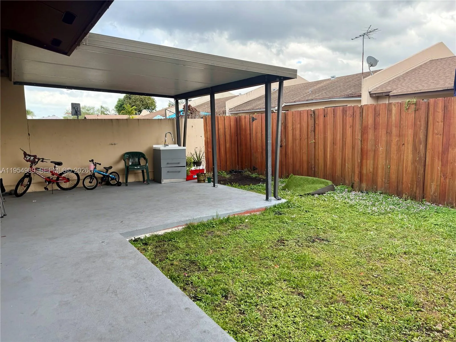 12216 Sw 110th Ln, Miami, Florida 33186, Miami, Florida 33186, 3 Bedrooms Bedrooms, ,1 BathroomBathrooms,Residential,For Sale,12216 Sw 110th Ln, Miami, Florida 33186,A11954989