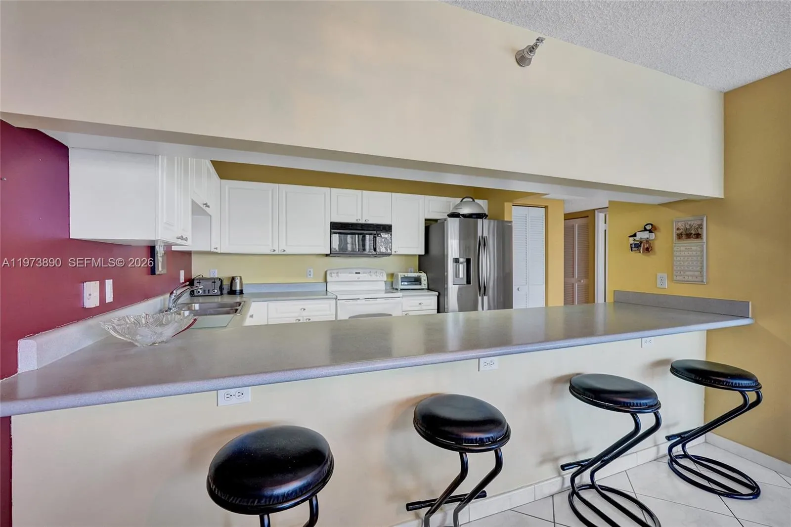 17700 N Bay Rd 805, Sunny Isles Beach, Florida 331, Sunny Isles Beach, Florida 33160, 2 Bedrooms Bedrooms, ,2 BathroomsBathrooms,Residential,For Sale,17700 N Bay Rd 805, Sunny Isles Beach, Florida 331,A11973890
